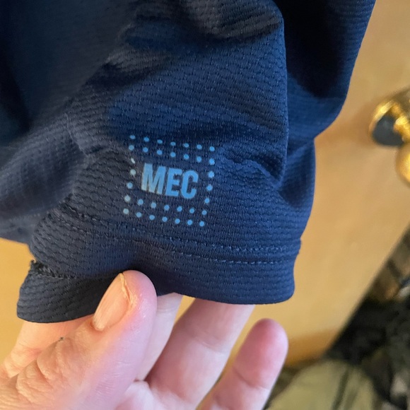 Ladies MEC tank top - Picture 5 of 5